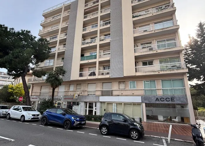 Au California Palace *